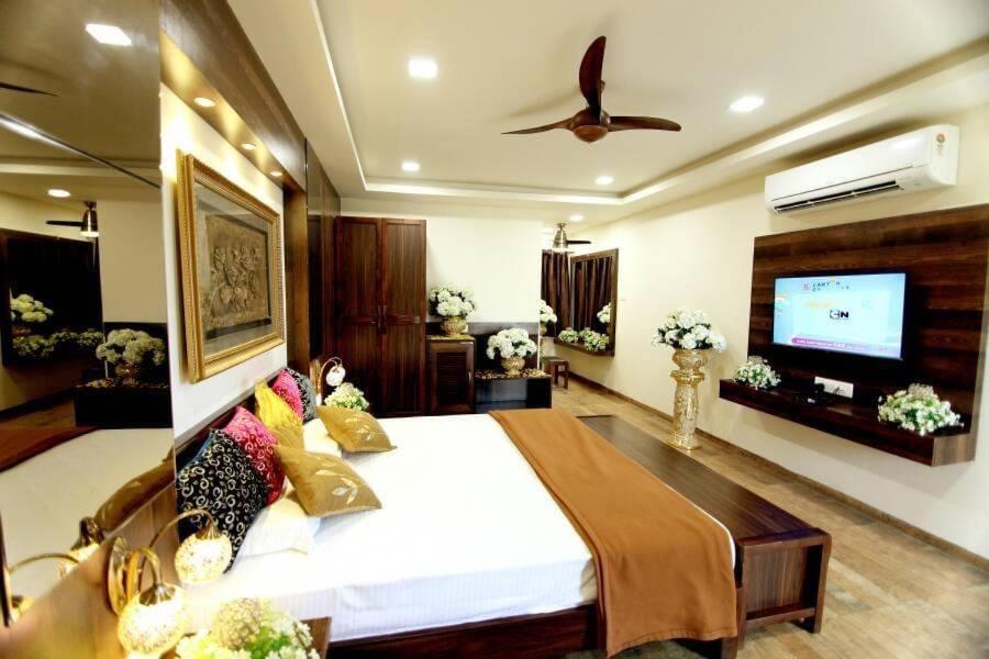 Lamba Celebrations Hotel Nagpur Exterior foto